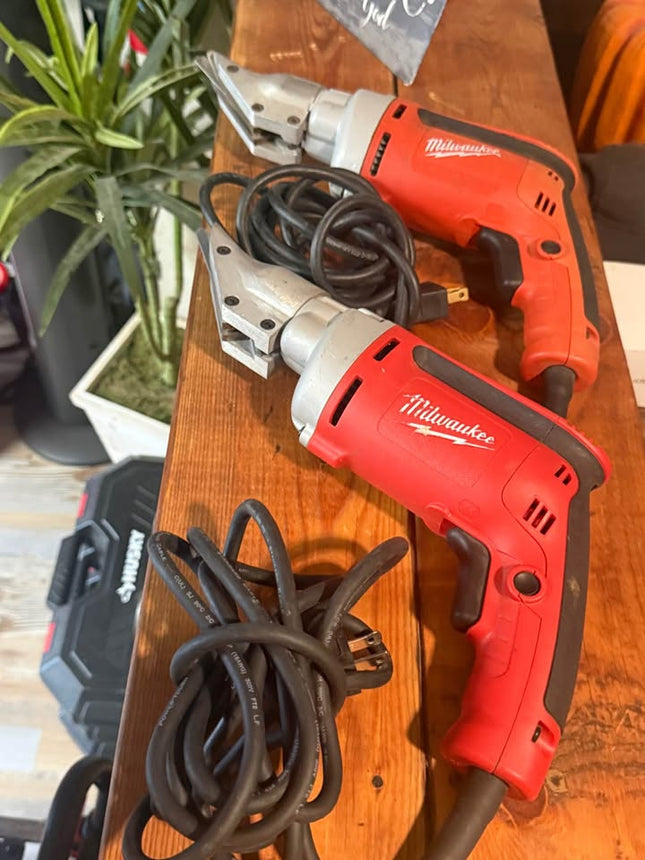 MILWAUKEE Shear
