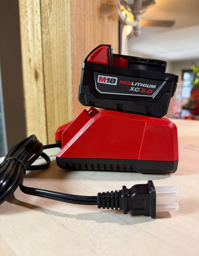 MILWAUKEE M18 18-Volt Lithium-Ion HIGH OUTPUT Starter Kit with One 3.0Ah Battery and Charger