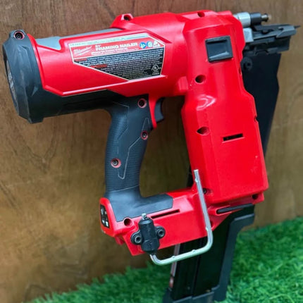MILWAUKEE M18 FUEL 3-1/2 in. 18-Volt 21-Degree Lithium-Ion Brushless Cordless Framing Nailer (Tool-Only)