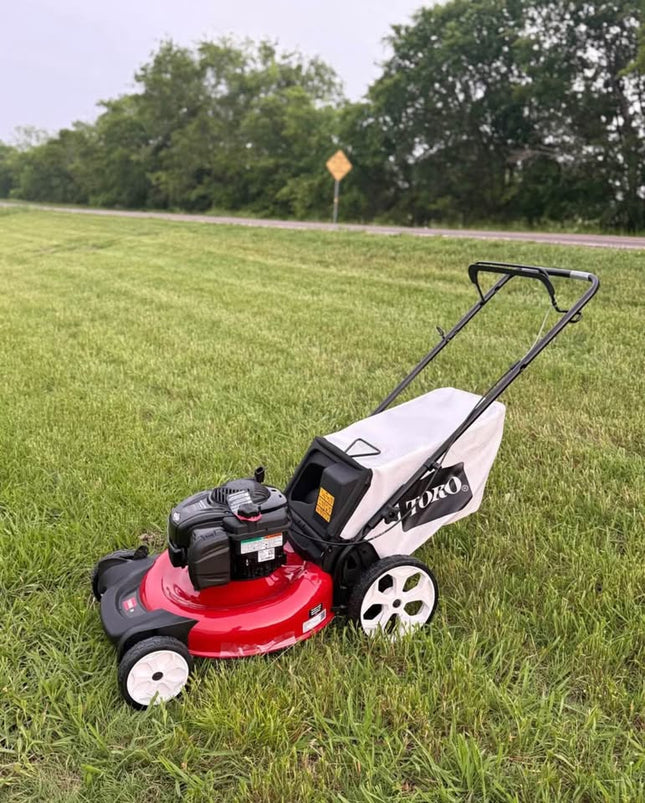 Toro Recycler® 21 in. Briggs & Stratton® High-Wheel Gas Walk Behind Push Mower