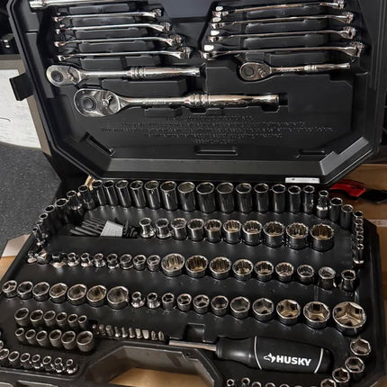 Husky Mechanics Tool Set (149 - piece)