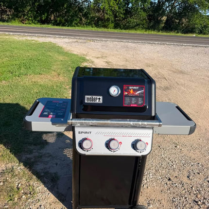 Weber Spirit E-325 3-Burner Propane Gas Grill
