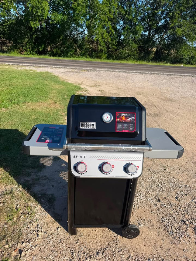 Weber Spirit E-325 3-Burner Propane Gas Grill