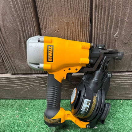Dewalt 1-3/4 in. 15 Degree Pneumatic Coil Roofing Nailer