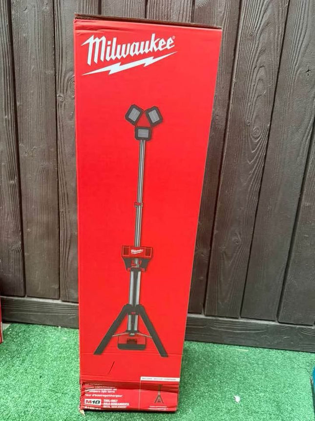 MILWAUKEE M18 18-Volt Lithium-Ion Cordless 6,000 Lumens Rocket Dual Power Tower Light with Charger (Tool-Only)