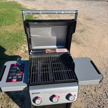 Weber Spirit E-325 3-Burner Propane Gas Grill