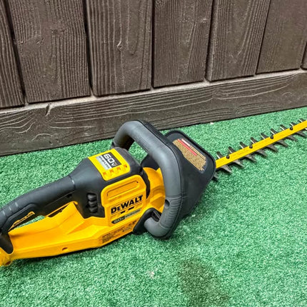 FLEXVOLT 60V MAX 26 in. Brushless Cordless Battery Powered Hedge Trimmer (Tool Only)
