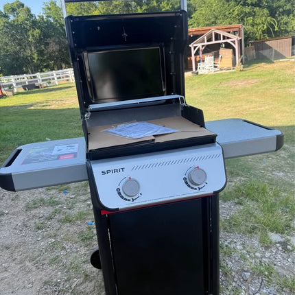 WEBER Spirit E-210 2-Burner Liquid Propane Gas Grill