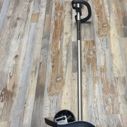 MILWAUKEE M18 FUEL 18V 8 in. Brushless Cordless Battery Powered Straight Shaft Lawn Edger (Tool-Only)