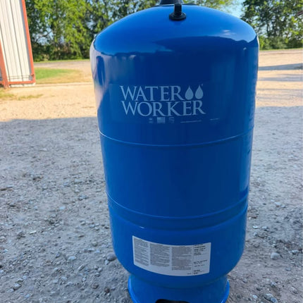 WATER WORKER 20 Gal. Pressurized Well Tank