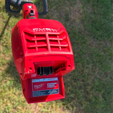 MILWAUKEE M18 FUEL 18V 16 in. Brushless Cordless Battery Powered String Trimmer with QUIK-LOK Attachment Capability (Tool-Only)
