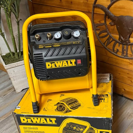 DEWALT 2.5 Gal. Portable Electric Heavy Duty 200 PSI Quiet Air Compressor
