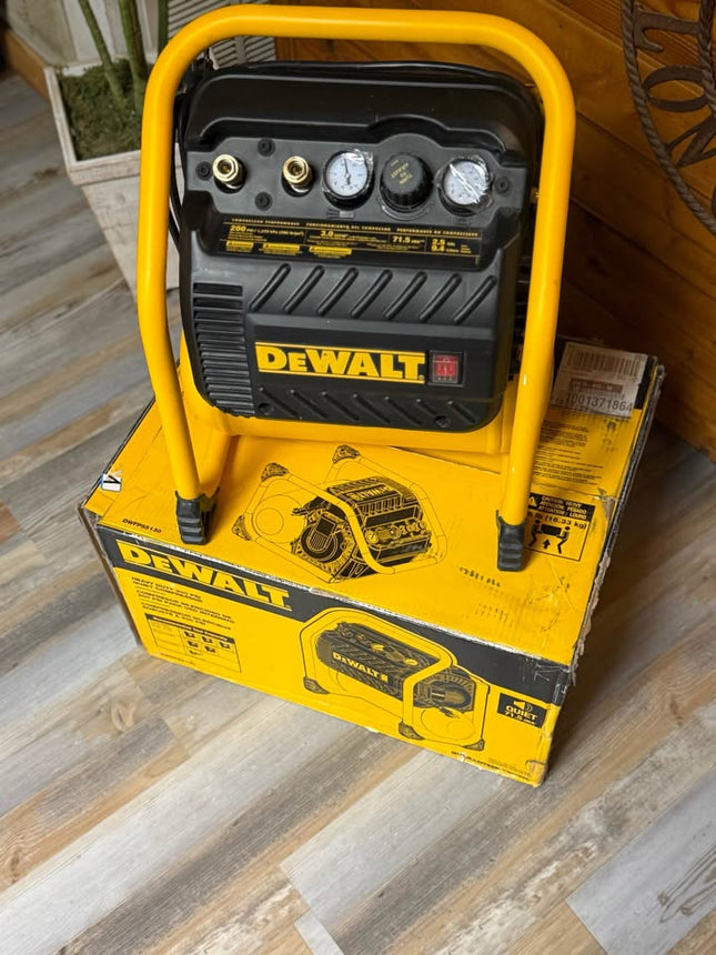 DEWALT 2.5 Gal. Portable Electric Heavy Duty 200 PSI Quiet Air Compressor
