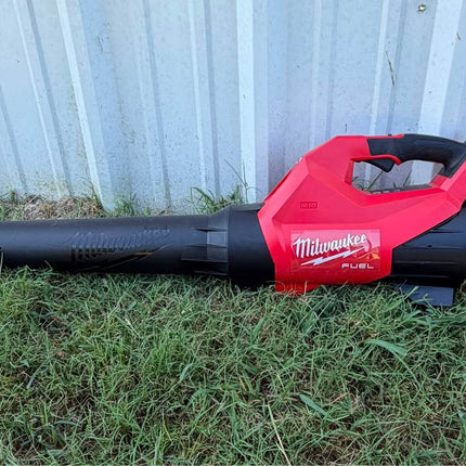 MILWAUKEE M18 FUEL 120 MPH 500 CFM 18V Lithium-Ion Brushless Cordless Handheld Blower (Tool-Only)