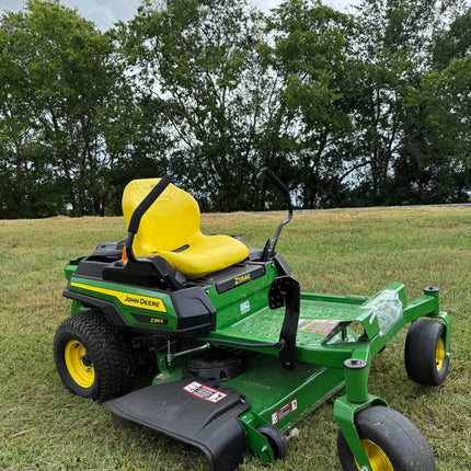 John Deere 42” Zero Turn Riding Lawn Mower