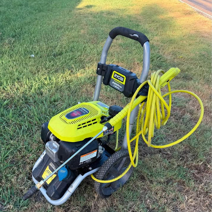 RYOBI 3300 PSI 2.4 GPM Cold Water Gas Pressure Washer with Honda power
