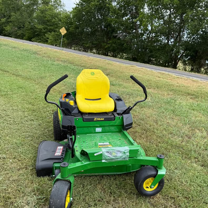 John Deere 42” Zero Turn Riding Lawn Mower