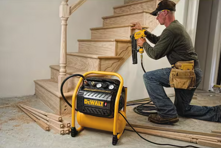 DEWALT 2.5 Gal. Portable Electric Heavy Duty 200 PSI Quiet Air Compressor