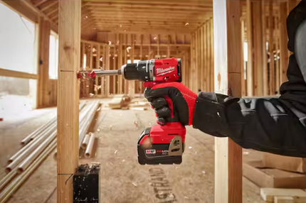 Milwaukee Cordless Hammer Drill/Impact Driver Combo Kit (2-Tool)